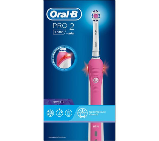 Oral-B Pro 2000 Cross Action Toothbrush - Pink